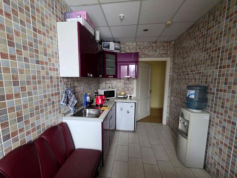 комерційна за адресою Кирилівська вул. (Фрунзе), 160