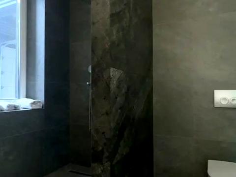 будинок за адресою с. Лісники, Захрестова вул.