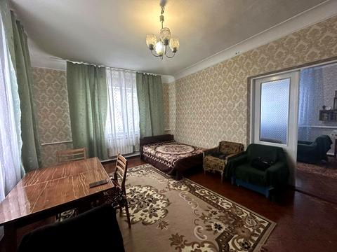 будинок за адресою Центральна вул., 98