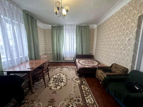 будинок за адресою Центральна вул., 98