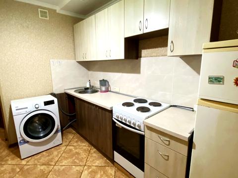 квартира за адресою Героїв України просп. (Героїв Сталінграду), 97б