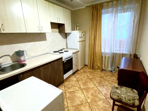 квартира за адресою Героїв України просп. (Героїв Сталінграду), 97б