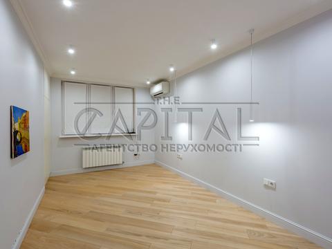 квартира за адресою Урлівська вул., 23-Г