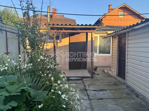 будинок за адресою Валер'янівська вул.