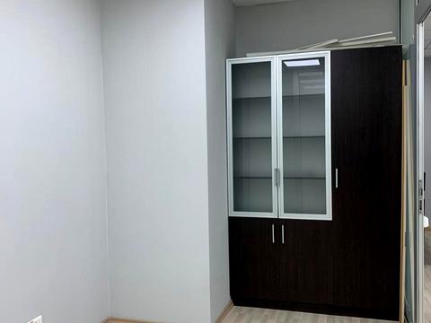 коммерческая по адресу Вице-адмирала Жукова пер., 17/19