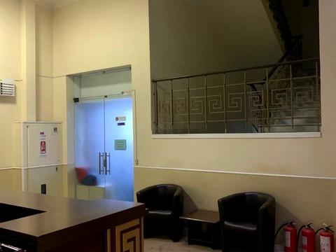 коммерческая по адресу Вице-адмирала Жукова пер., 17/19