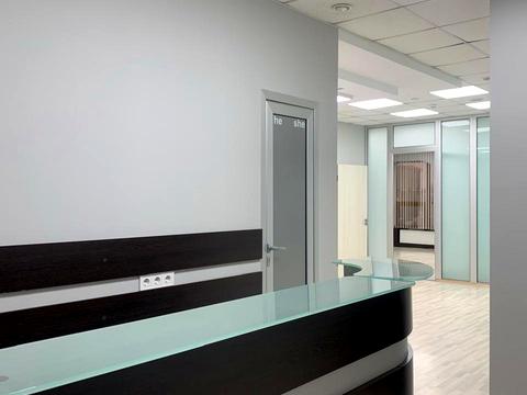 коммерческая по адресу Вице-адмирала Жукова пер., 17/19