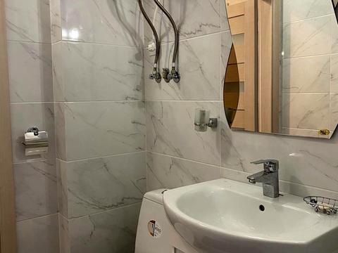 квартира по адресу Олександра Олеся ул., 6-Б