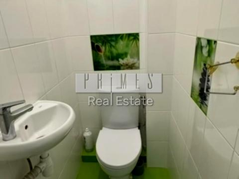 квартира за адресою с. Петропавлівська борщагівка, Богдана Хмельницького вул., 38