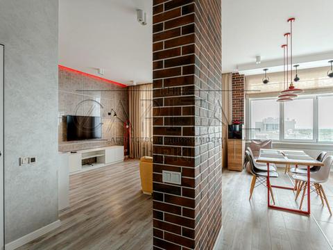 квартира за адресою Андрія Верхогляда вул. (Михайла Драгомирова), 15