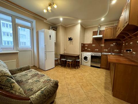 квартира за адресою Боголюбова вул., 8