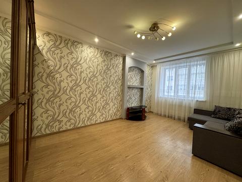 квартира за адресою Боголюбова вул., 8