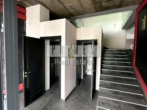 коммерческая по адресу Днепровская набережная ул., 19