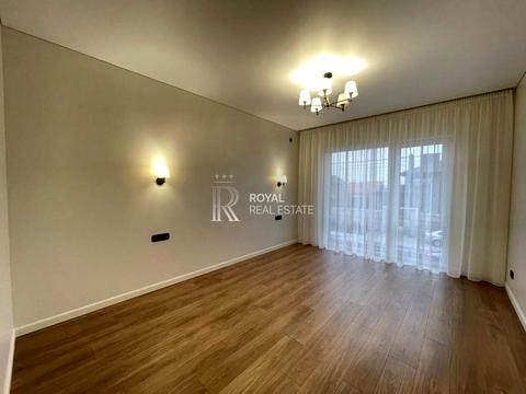 будинок за адресою Соборна вул. ()