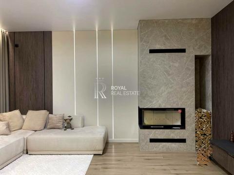 будинок за адресою Соборна вул. ()