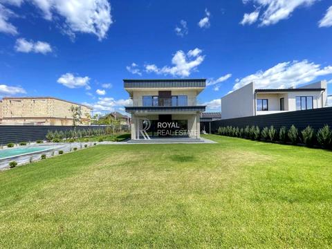 будинок за адресою Соборна вул. ()