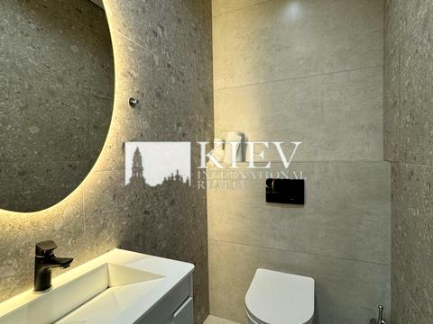 комерційна за адресою Жилянська вул., 68