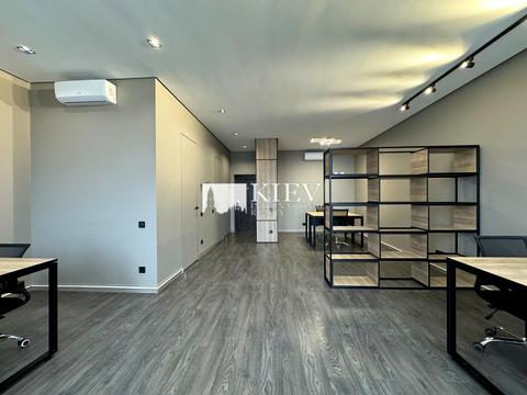 комерційна за адресою Жилянська вул., 68