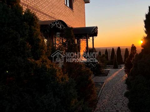 будинок за адресою Богодухів, село Козіївка  вул. Вчительська