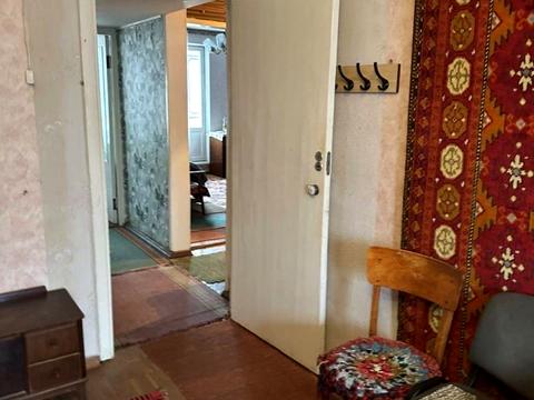 квартира за адресою Довженка вул., 12