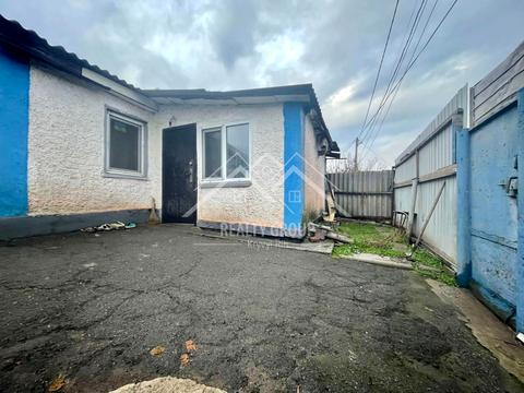 будинок за адресою 129-ї Бригади Територіальної Оборони вул. (Купріна), 68