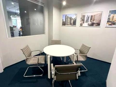 коммерческая по адресу Дмитрия Яворницкого просп. (Карла Маркса), 5