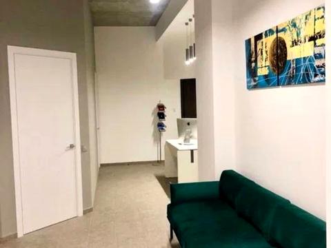 коммерческая по адресу Дмитрия Яворницкого просп. (Карла Маркса), 5