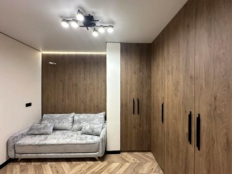 квартира за адресою Свободи вул., 5