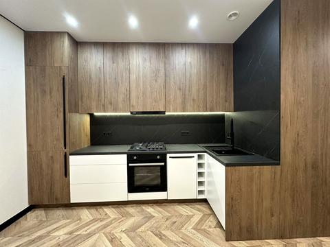 квартира за адресою Свободи вул., 5