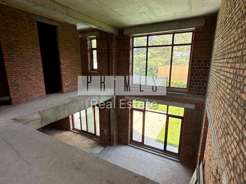 будинок за адресою Анатолія Солов'яненка вул.