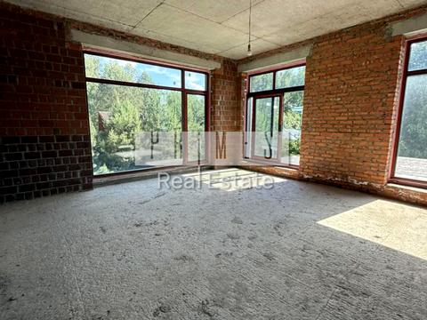 будинок за адресою Анатолія Солов'яненка вул.