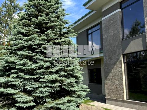 будинок за адресою Анатолія Солов'яненка вул.