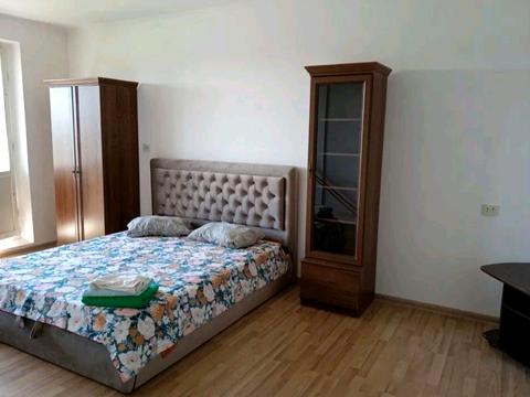 квартира за адресою Віктора Чукаріна вул., 6