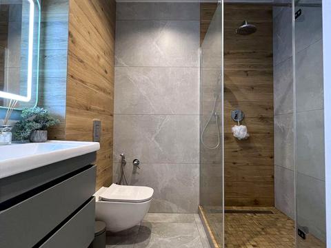 квартира за адресою Львів, Залізнична вул., 13