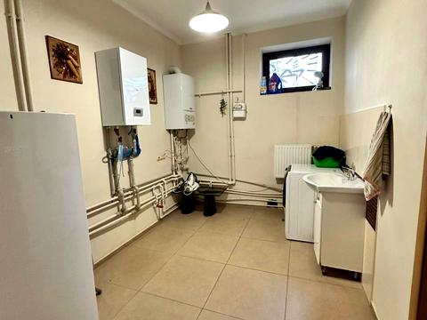 будинок за адресою Рильського вул., 7-Ж