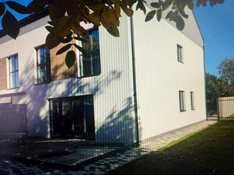 будинок за адресою Віктора Швеця вул. (Шляхова)