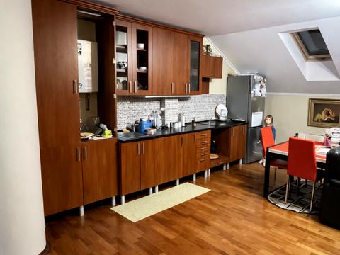 квартира за адресою Андрія Мельника вул., 9А