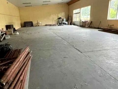 комерційна за адресою Чумацький Шлях вул., 43