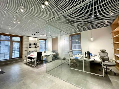 коммерческая по адресу Набережная Победы ул., 112-Д