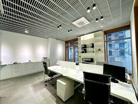 коммерческая по адресу Набережная Победы ул., 112-Д