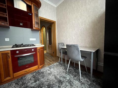 квартира за адресою Хрещатик вул. (Kreschatic), 21