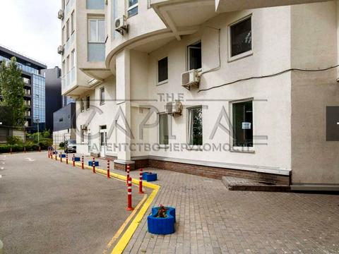 коммерческая по адресу Николая Михновского бульв. (Дружбы народов), 14-16