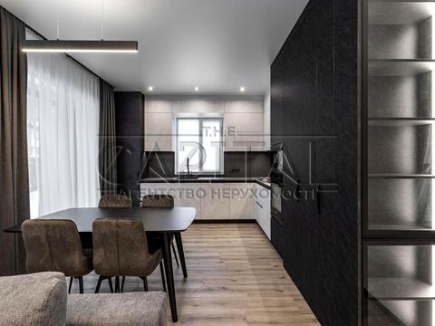 будинок за адресою Приозерна вул.