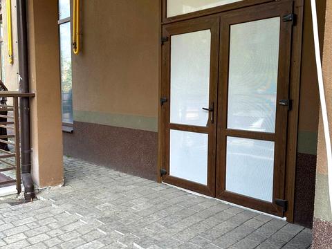 коммерческая по адресу Манастырского ул. (Малиновского), 6