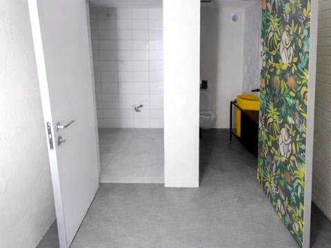 комерційна за адресою Крутий узвіз, 6/2