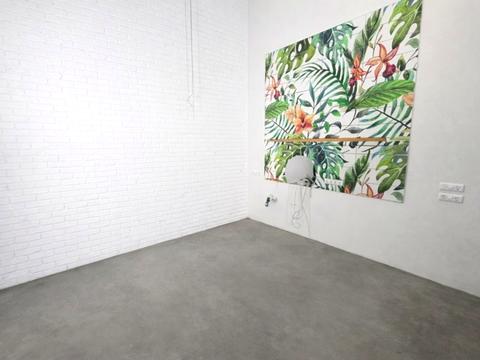 комерційна за адресою Крутий узвіз, 6/2