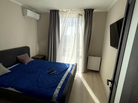 квартира за адресою Володимира Івасюка вул., 7