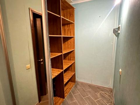 квартира по адресу Владимира Момота ул., 40