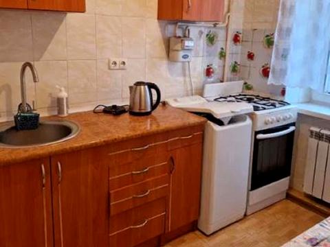 квартира за адресою Академіка Заболотного вул., 18