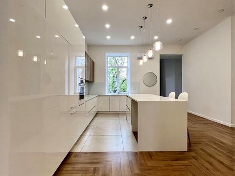 квартира по адресу Антоновича ул. (Горького), 16